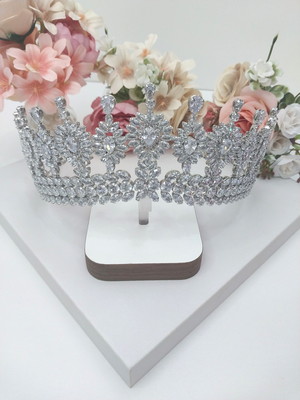 Coroa para noiva de zirconias