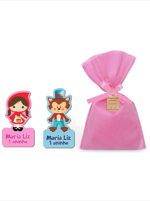 Ímã chapeuzinho vermelho e lobo mau em mdf c/ saquinho e tag