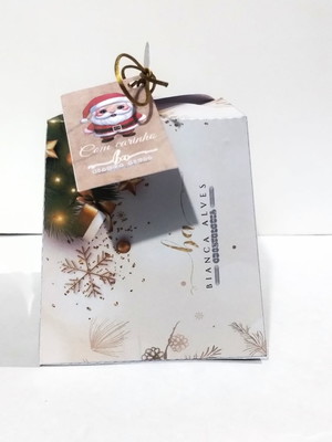 Caixa mini panetone com visor