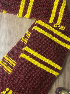 Cachecol de tricô da grifinória - harry potter