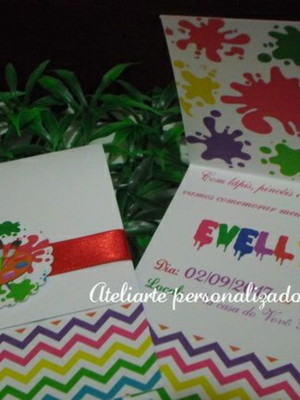 Convite personalizado pintando o sete