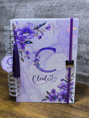 Agenda floral roxo, com versículos bíblicos por página
