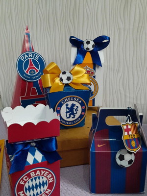 Kit com 10 caixas personalizadas