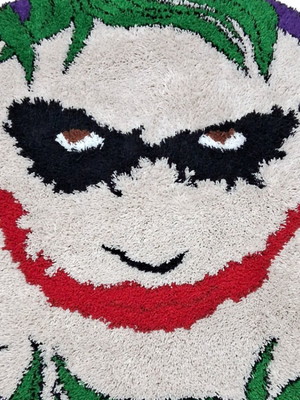 Tapete infantil coringa 100 cm c/ antiderrapante