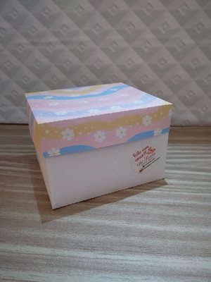 Caneca de porcelana c/ caixa personalizada