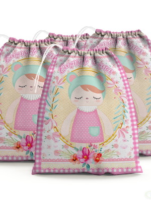 Sacolinha saquinho lembrancinha bonecas metoo dolls