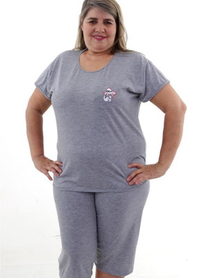 Pijama capri plus size
