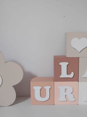 Kit 10 cubos com flor mdf