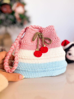 Bag princesas amigurumi crochê