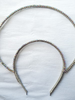 Tiara dupla com strass