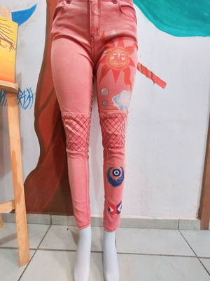 Calça personalizada rosa hippie