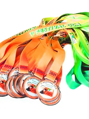 Medalha com fita personalizada kit com 30 peças