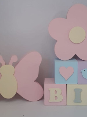 Kit 8 cubos/ flor e borboleta decoração mdf