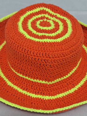 Chapéu verão cenoura com amarelo 2025