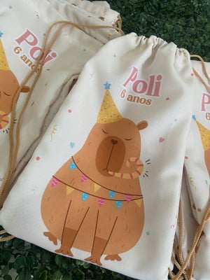 Mochilinha capivara