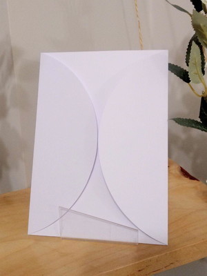 Envelope arredondado branco 14,5 x20 cm para convite