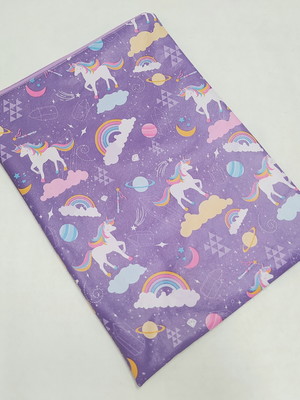 Saco impermeável para roupas com zíper - unicórnio roxo