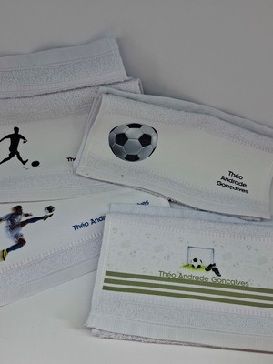 Toalhinha escolar futebol