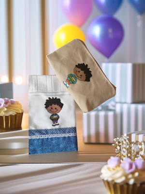 Kit escolar temática afro _ toalha e nécessaire