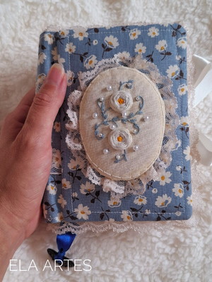 Caderno vintage a6 menor