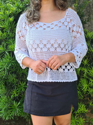 Blusa colorida de crochê manga 3/4 blusa branca