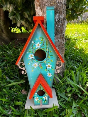 Casinha de passarinho decorada