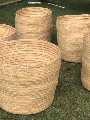 Cesto de palha artesanal gigante (+-42cm x +-50cm)