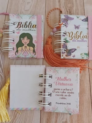Mini chaveiro bíblia da mulher