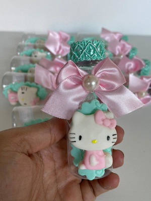 10 garrafinhas personalizados em biscuit hello kitty