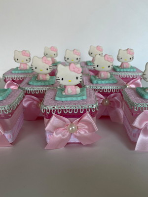 20 caixas em biscuit hello kitty