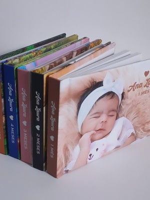 Álbum autocolante para 20 fotos 15x21cm capa personalizada