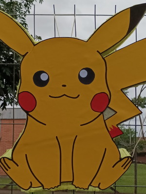 Pinhata personalizada pikachu
