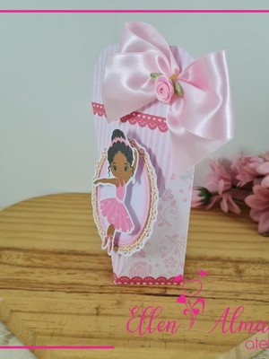 10 caixas coração personalizadas bailarina morena