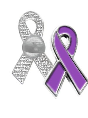 Pin boton broche laço campanha fevereiro roxo - 10 uni
