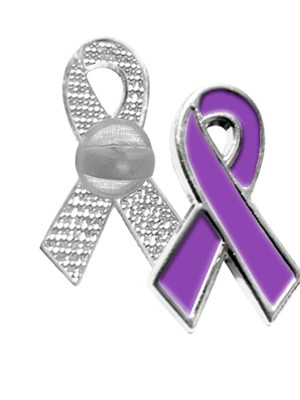 Pin boton broche laço campanha fevereiro roxo - 100 uni