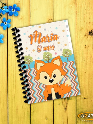 Caderninhos com capa e folhas personalizadas - raposinha