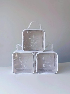 Nécessaire com logo brinde empresa