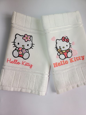 Toalha lavabo hello kitty. kit com 2 toalhinhas.