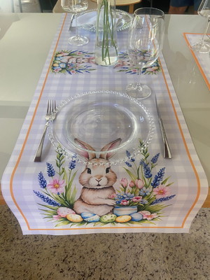 Trilho de mesa páscoa