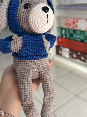 Cachorro em amigurumi