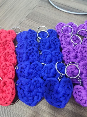 Kit 10 chaveiro de coração em croche