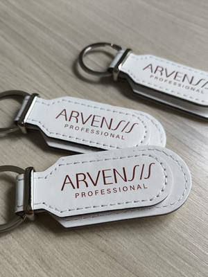 Chaveiro em couro sintético personalizado