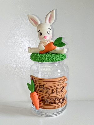 Pote de vidro para páscoa decorado com biscuit