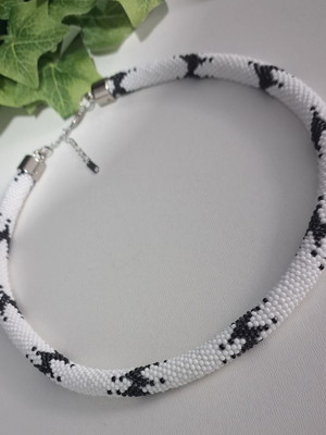 Colar raio branco