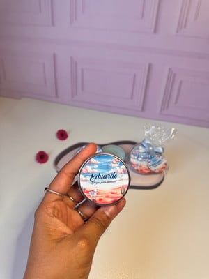 Vela aromática latinha lembrança personalizada maternidade