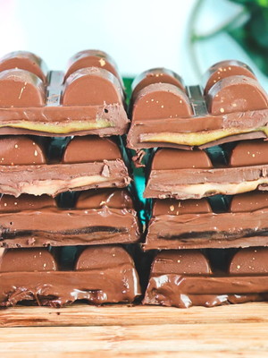 Barra de chocolate recheada