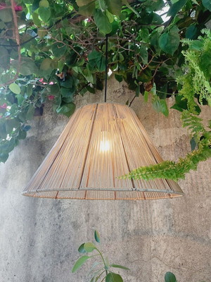 Luminária em corda de sisal 45 cm