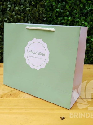 Sacola papel personalizada 21x17x7
