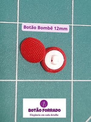 Kit com 70 botoes nº 12 forrado com tecido vermelho