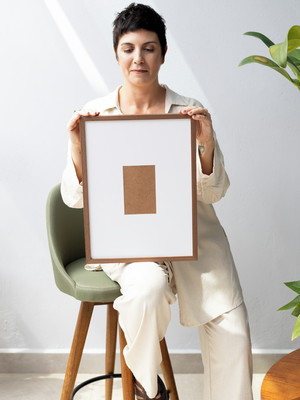 Moldura caixa brunette 30x40 com passe-partout p/ foto 10x15